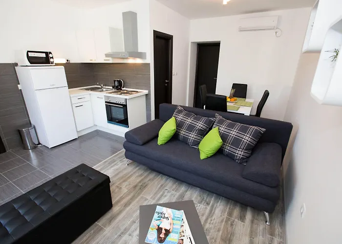 Mia * دوبروفينك