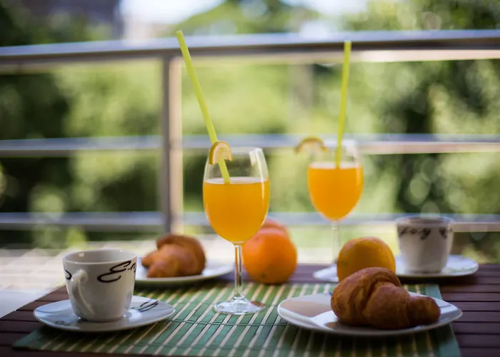 Mia دوبروفينك